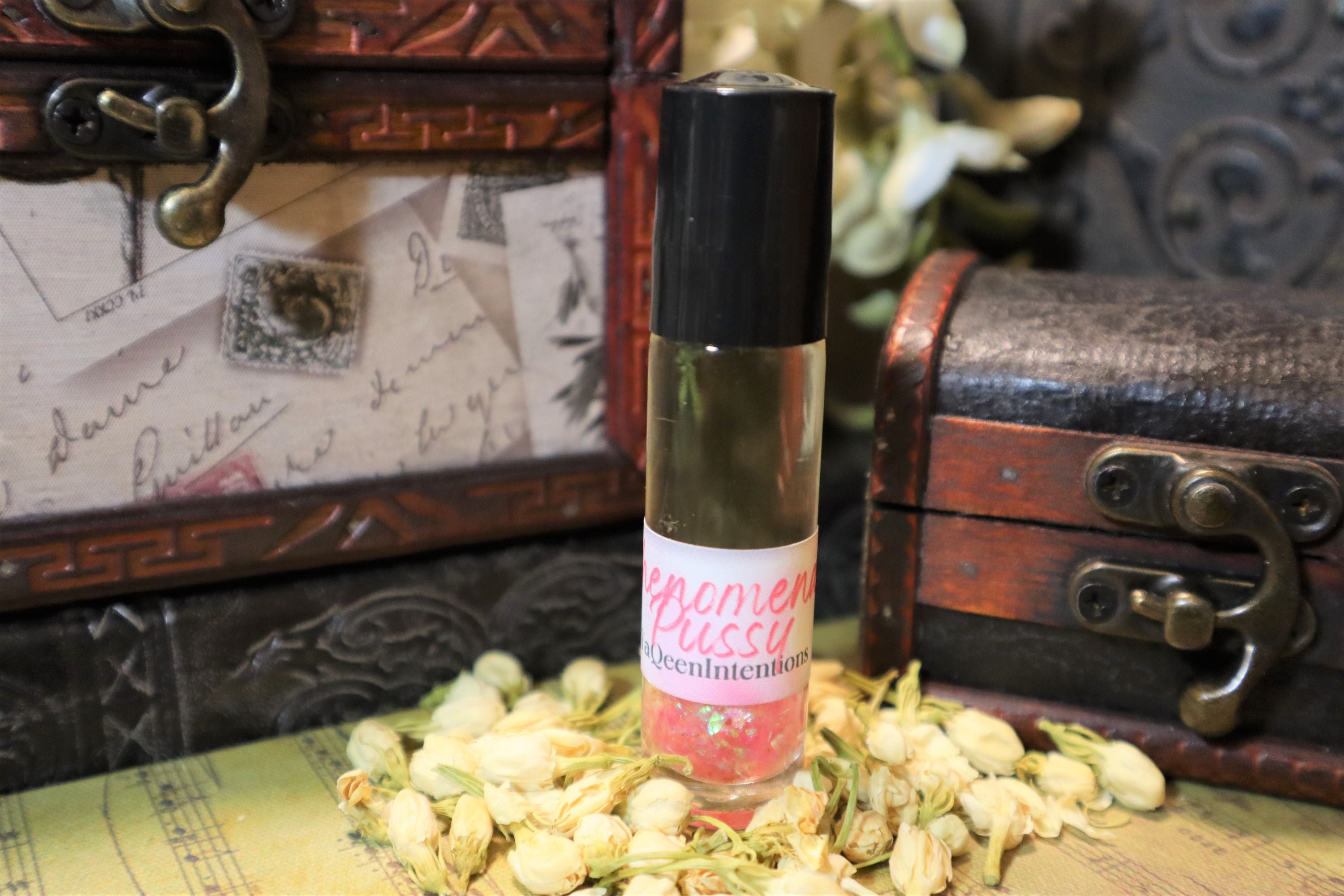 Phenomenal Pussy Conjure Oil for Powerful Attraction & Lust